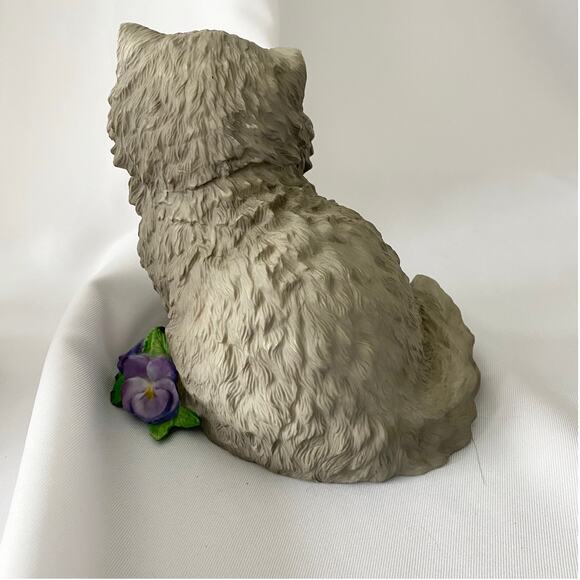 Vintage Ceramic Persian Cat Figurine with Purple Flowers - Picture 2 of 5